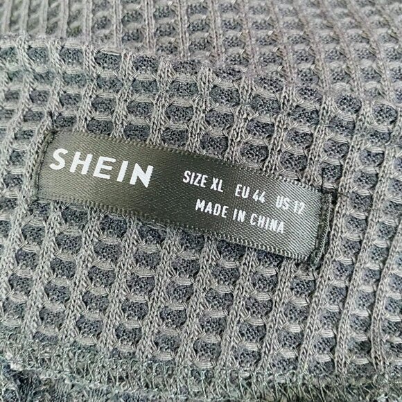 Shein Womens 12 Gray Long Sleeve Pocketed Split Neckline Textured Top - Picture 7 of 7